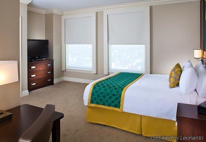 Courtyard By Marriott New Orleans French Quarter/Iberville Phòng bức ảnh